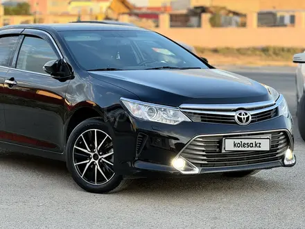 Toyota Camry 2015 года за 10 000 000 тг. в Актау – фото 4