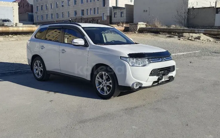 Mitsubishi Outlander 2013 годаүшін8 500 000 тг. в Актау