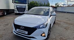 Hyundai Accent 2021 года за 7 550 000 тг. в Костанай – фото 2
