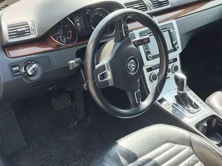 Volkswagen Passat 2012 года за 5 900 000 тг. в Алматы – фото 6