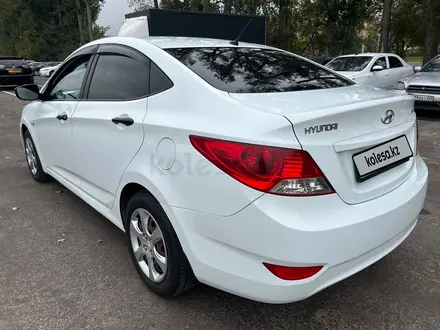 Hyundai Accent 2013 года за 3 189 000 тг. в Алматы – фото 6