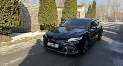 Toyota Camry 2021 годаүшін16 500 000 тг. в Алматы – фото 2