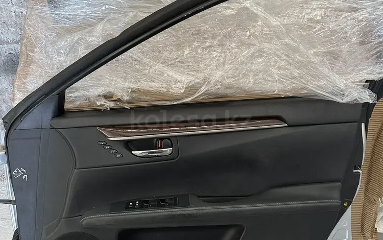 Обшивки дверей Lexus Es 2012-2015үшін40 000 тг. в Алматы