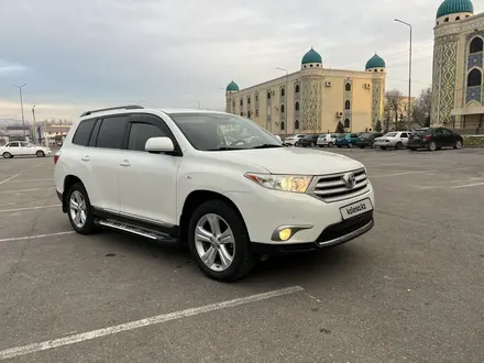 Toyota Highlander 2012 года за 12 500 000 тг. в Тараз – фото 4