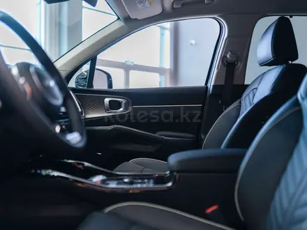 Kia Sorento Premium+ 2.5 2025 года за 21 990 000 тг. в Алматы – фото 9