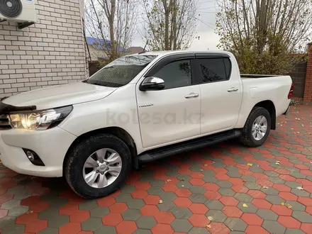 Toyota Hilux 2017 года за 16 200 000 тг. в Актобе – фото 9