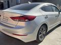 Hyundai Elantra 2018 годаfor8 500 000 тг. в Атырау – фото 4