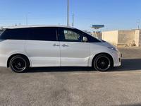 Toyota Estima 2011 годаfor8 000 000 тг. в Актау