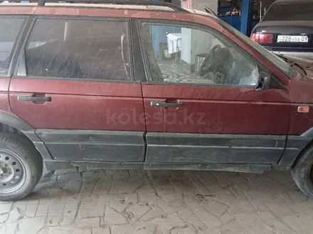 Volkswagen Passat 1992 года за 820 000 тг. в Караганда