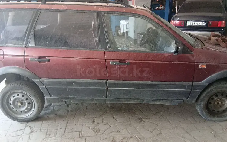 Volkswagen Passat 1992 годаүшін820 000 тг. в Караганда