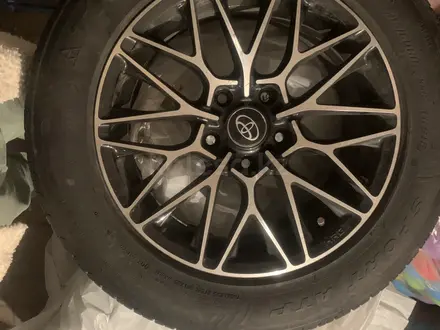 Литые диски с резиной тойота 215/60R16 за 180 000 тг. в Павлодар – фото 3