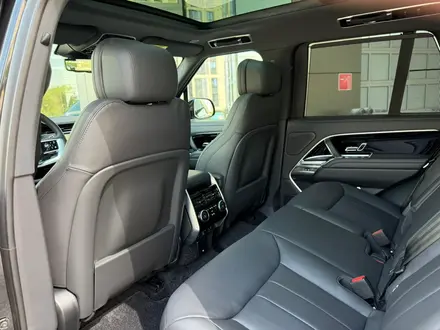 Land Rover Range Rover SE 2026 года за 111 977 000 тг. в Алматы – фото 12