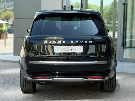 Land Rover Range Rover SE 2026 года за 111 977 000 тг. в Алматы – фото 5