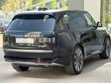 Land Rover Range Rover SE 2026 года за 111 977 000 тг. в Алматы – фото 4