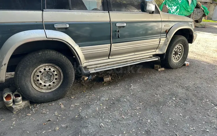 4шт Диски р15 паджеро делика 6/139.7 за 55 000 тг. в Алматы