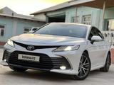 Toyota Camry 2021 года за 21 000 000 тг. в Шымкент