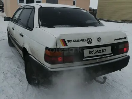 Volkswagen Passat 1993 года за 1 000 000 тг. в Астана – фото 4