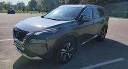 Nissan Rogue 2022 года за 12 500 000 тг. в Алматы – фото 3