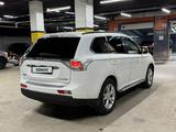 Mitsubishi Outlander 2012 годаүшін6 200 000 тг. в Астана – фото 5