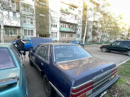 Nissan Laurel 1989 года за 600 000 тг. в Усть-Каменогорск