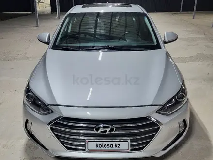 Hyundai Elantra 2018 года за 7 700 000 тг. в Алматы