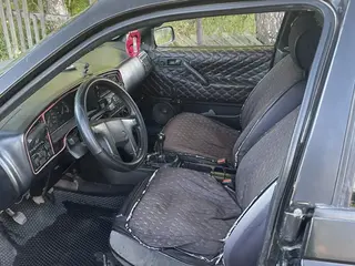 Volkswagen Passat, 1989