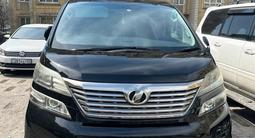 Toyota Vellfire 2010 года за 11 200 000 тг. в Алматы