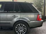 Land Rover Range Rover Sport 2008 года за 7 500 000 тг. в Шымкент – фото 2