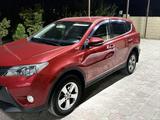 Toyota RAV4 2015 годаүшін11 000 000 тг. в Атырау