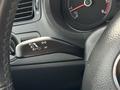 Volkswagen Polo 2017 года за 6 300 000 тг. в Атырау – фото 16
