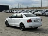 Volkswagen Polo 2017 года за 6 300 000 тг. в Атырау – фото 3
