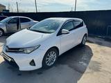 Toyota Auris 2013 года за 7 800 000 тг. в Шымкент