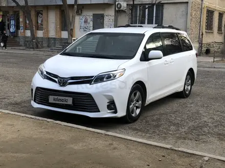 Toyota Sienna 2016 года за 12 900 000 тг. в Актау – фото 8