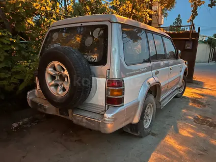 Mitsubishi Pajero 1994 года за 990 000 тг. в Актау – фото 2