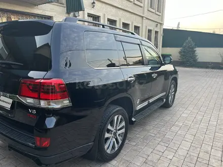 Toyota Land Cruiser 2021 года за 45 000 000 тг. в Алматы – фото 4