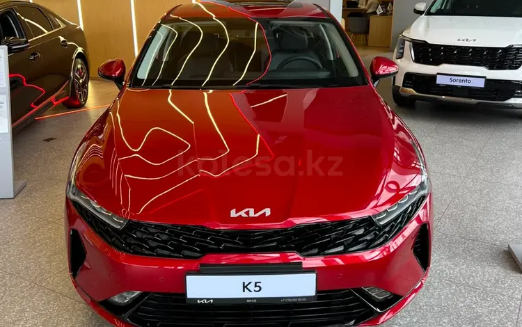 Kia K5 Luxe 2026 года за 14 290 000 тг. в Караганда