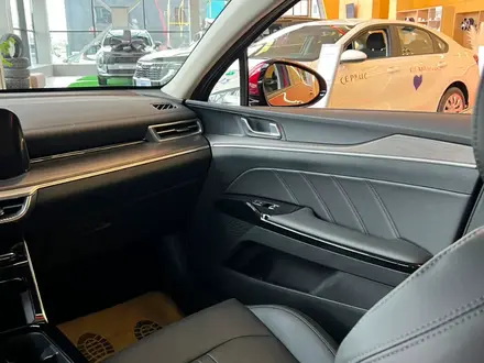 Kia K5 Luxe 2026 года за 14 290 000 тг. в Караганда – фото 17