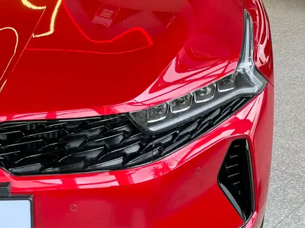 Kia K5 Luxe 2026 года за 14 290 000 тг. в Караганда – фото 5