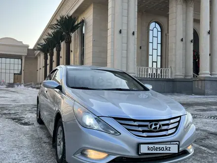 Hyundai Sonata 2011 года за 5 900 000 тг. в Алматы – фото 3