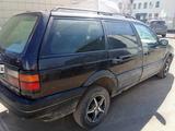 Volkswagen Passat 1990 годаүшін1 000 000 тг. в Астана – фото 5