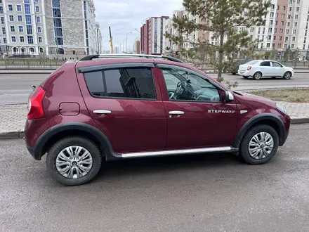 Renault Sandero Stepway 2014 года за 3 900 000 тг. в Астана – фото 3