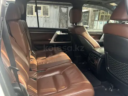 Toyota Land Cruiser 2017 года за 34 500 000 тг. в Алматы – фото 7