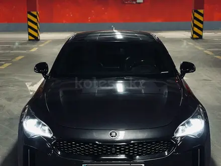 Kia Stinger 2017 года за 11 000 000 тг. в Алматы – фото 2