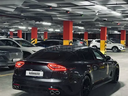 Kia Stinger 2017 года за 11 000 000 тг. в Алматы – фото 3
