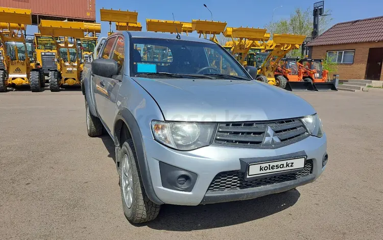 Mitsubishi L200 2013 годаүшін4 900 000 тг. в Караганда