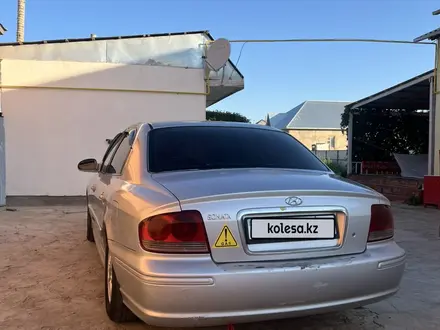 Hyundai Sonata 2002 года за 2 300 000 тг. в Кызылорда – фото 2