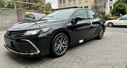 Toyota Camry 2023 года за 17 000 000 тг. в Алматы – фото 2