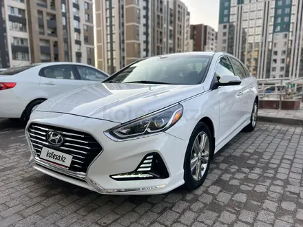 Hyundai Sonata 2019 года за 10 500 000 тг. в Шымкент