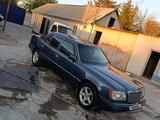 Mercedes-Benz E 220 1993 года за 1 400 000 тг. в Тараз – фото 3