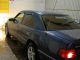 Mercedes-Benz E 220 1993 года за 1 400 000 тг. в Тараз – фото 4